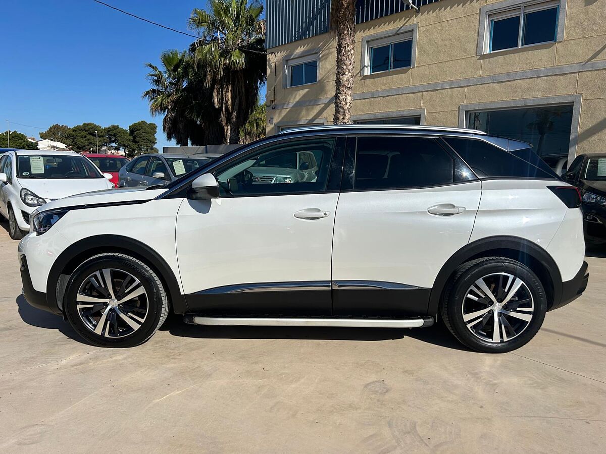 PEUGEOT 3008 ALLURE 1.5 HDI AUTO SPANISH LHD IN SPAIN 36000 MILES SUPER 2018